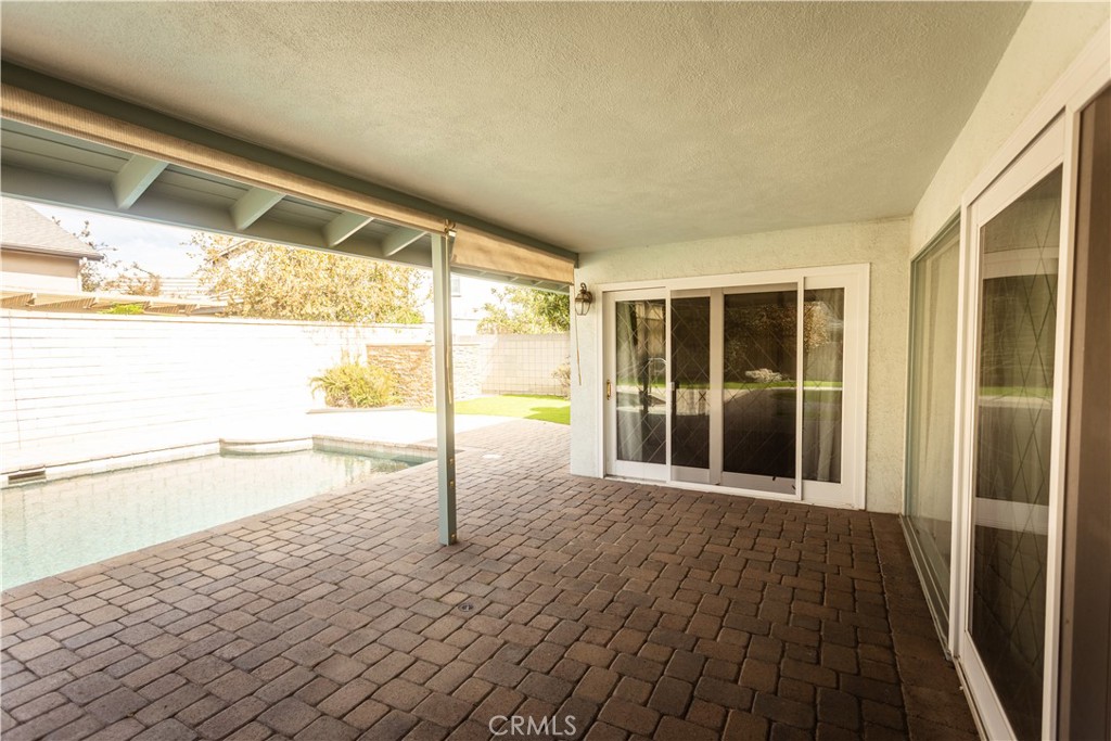 521 West Memory Lane Santa Ana, CA 92706 - Photo 34 of 43