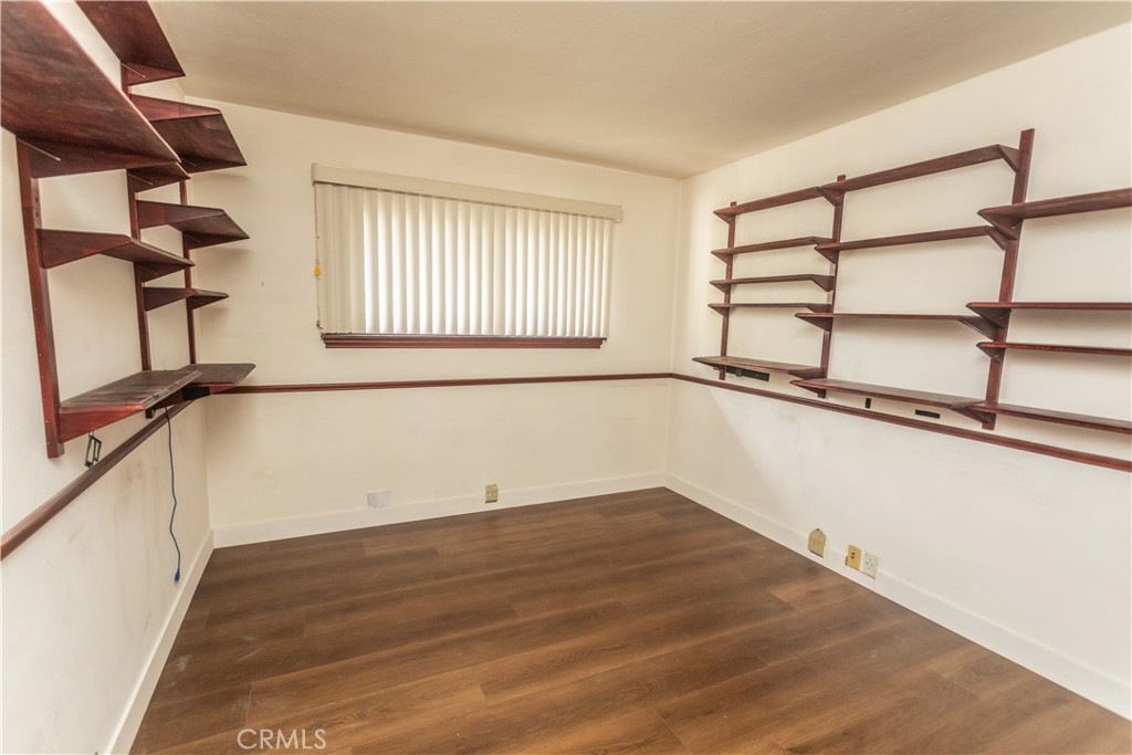 521 West Memory Lane Santa Ana, CA 92706 - Photo 36 of 43