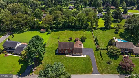 $699,500 | 114 Fraser Place, Newark, DE 19711