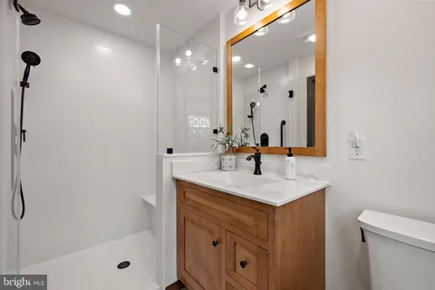 $699,500 | 114 Fraser Place, Newark, DE 19711