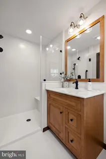 $699,500 | 114 Fraser Place, Newark, DE 19711