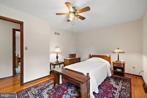 $699,500 | 114 Fraser Place, Newark, DE 19711