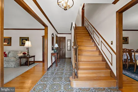 $699,500 | 114 Fraser Place, Newark, DE 19711