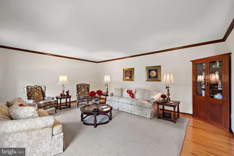 $699,500 | 114 Fraser Place, Newark, DE 19711