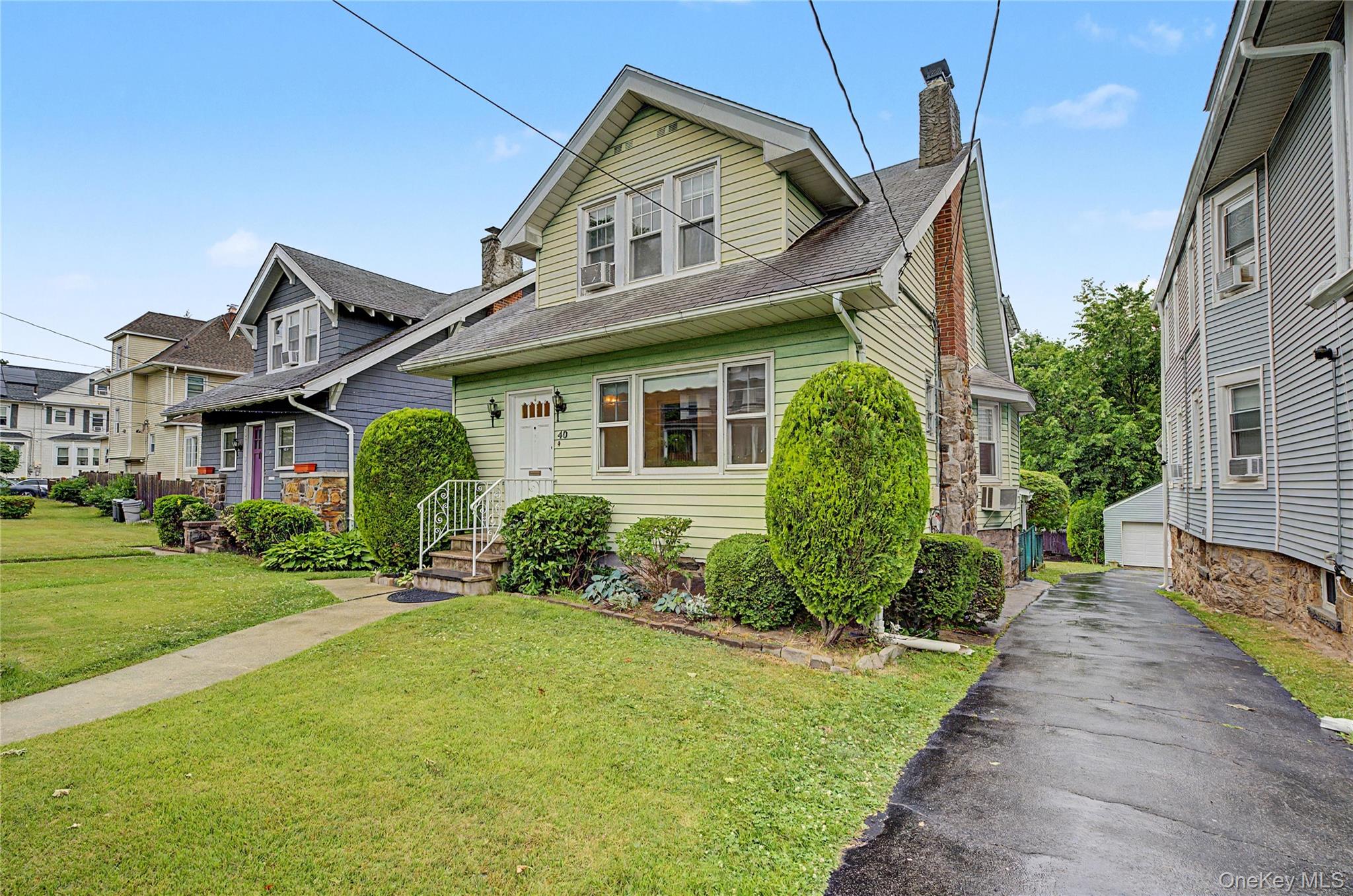 40 Dewey Avenue New Rochelle, NY 10801 - Photo 1 of 17