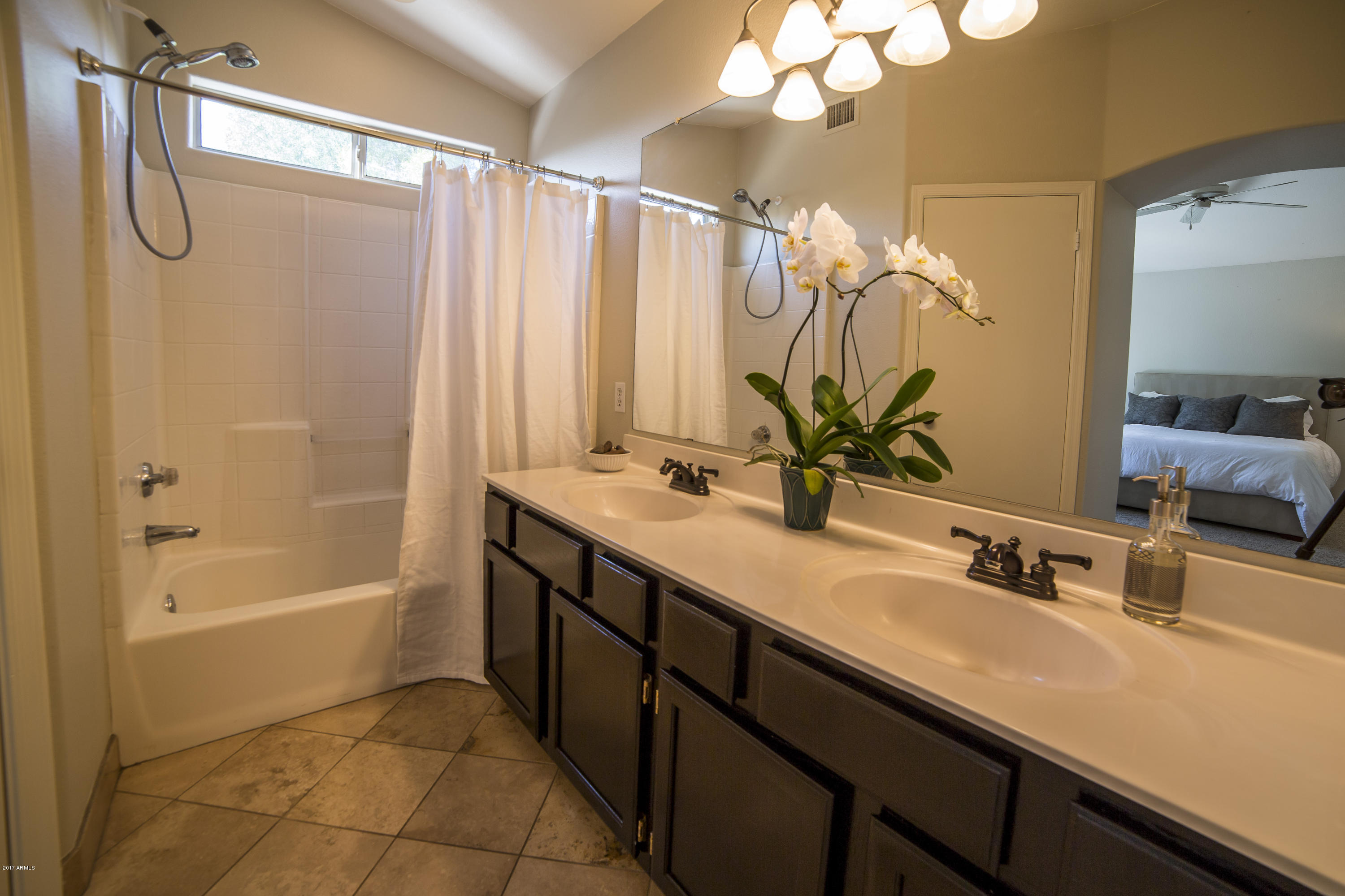 4604 East Danbury Road Phoenix, AZ 85032 - Photo 14 of 27 Master Bath