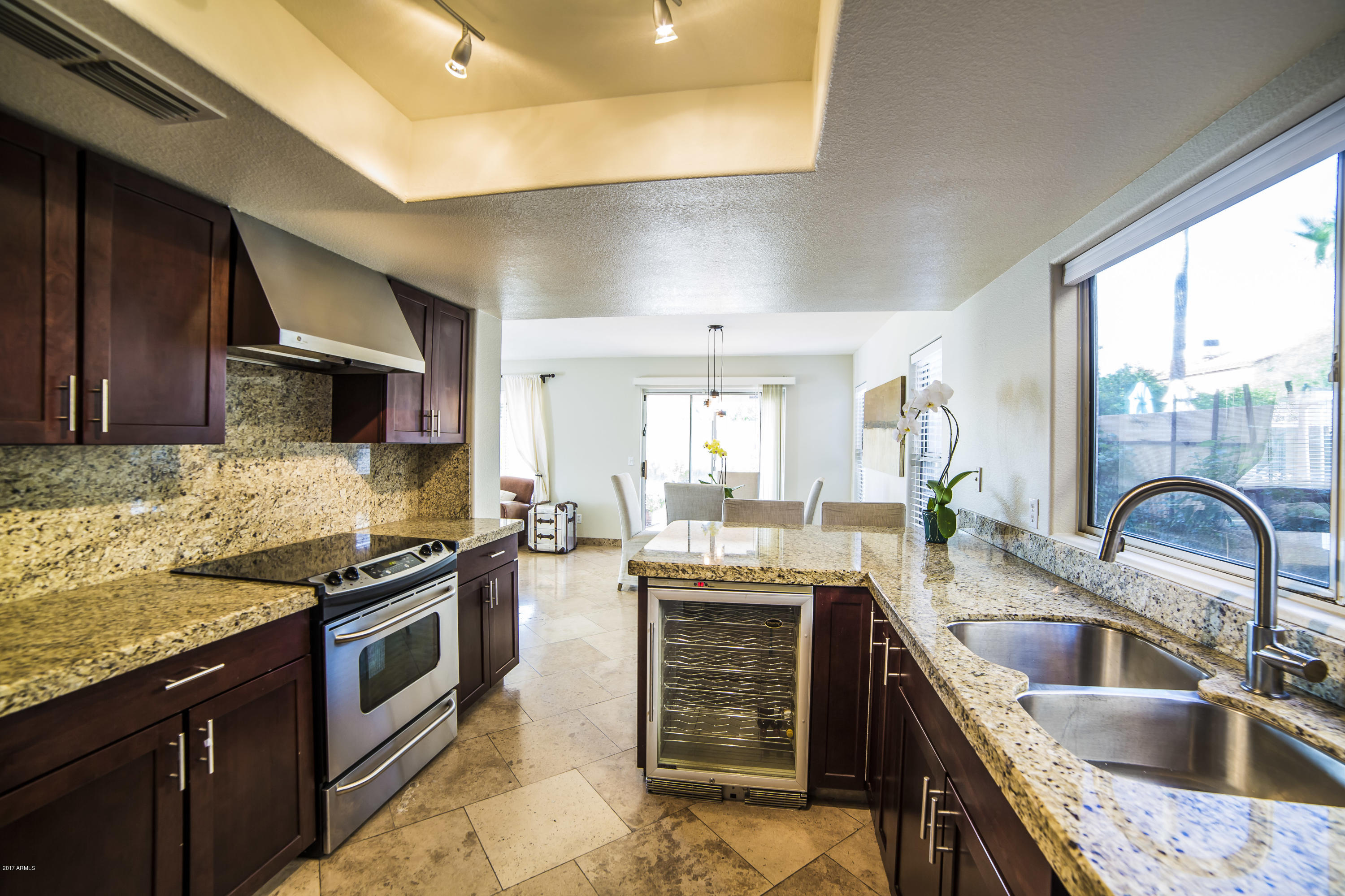 4604 East Danbury Road Phoenix, AZ 85032 - Photo 5 of 27 Wine Cooler