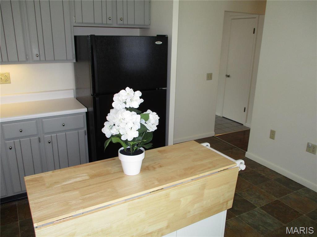 1101 West Boulevard Belleville, IL 62221 - Photo 11 of 28