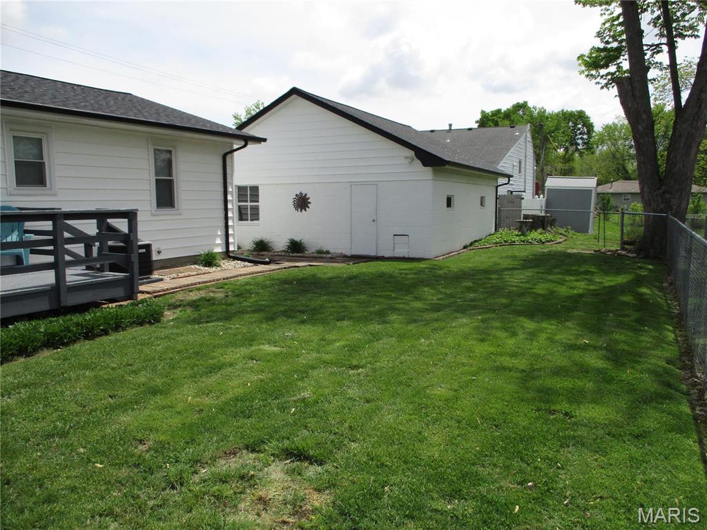 1101 West Boulevard Belleville, IL 62221 - Photo 24 of 28