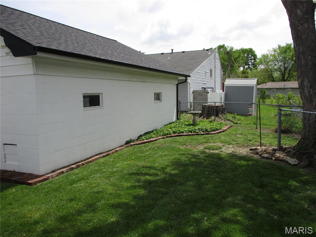 1101 West Boulevard Belleville, IL 62221 - Photo 26 of 28