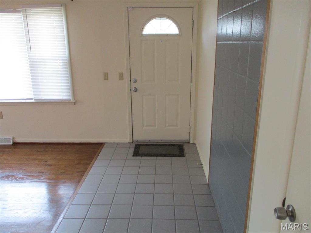 1101 West Boulevard Belleville, IL 62221 - Photo 6 of 28