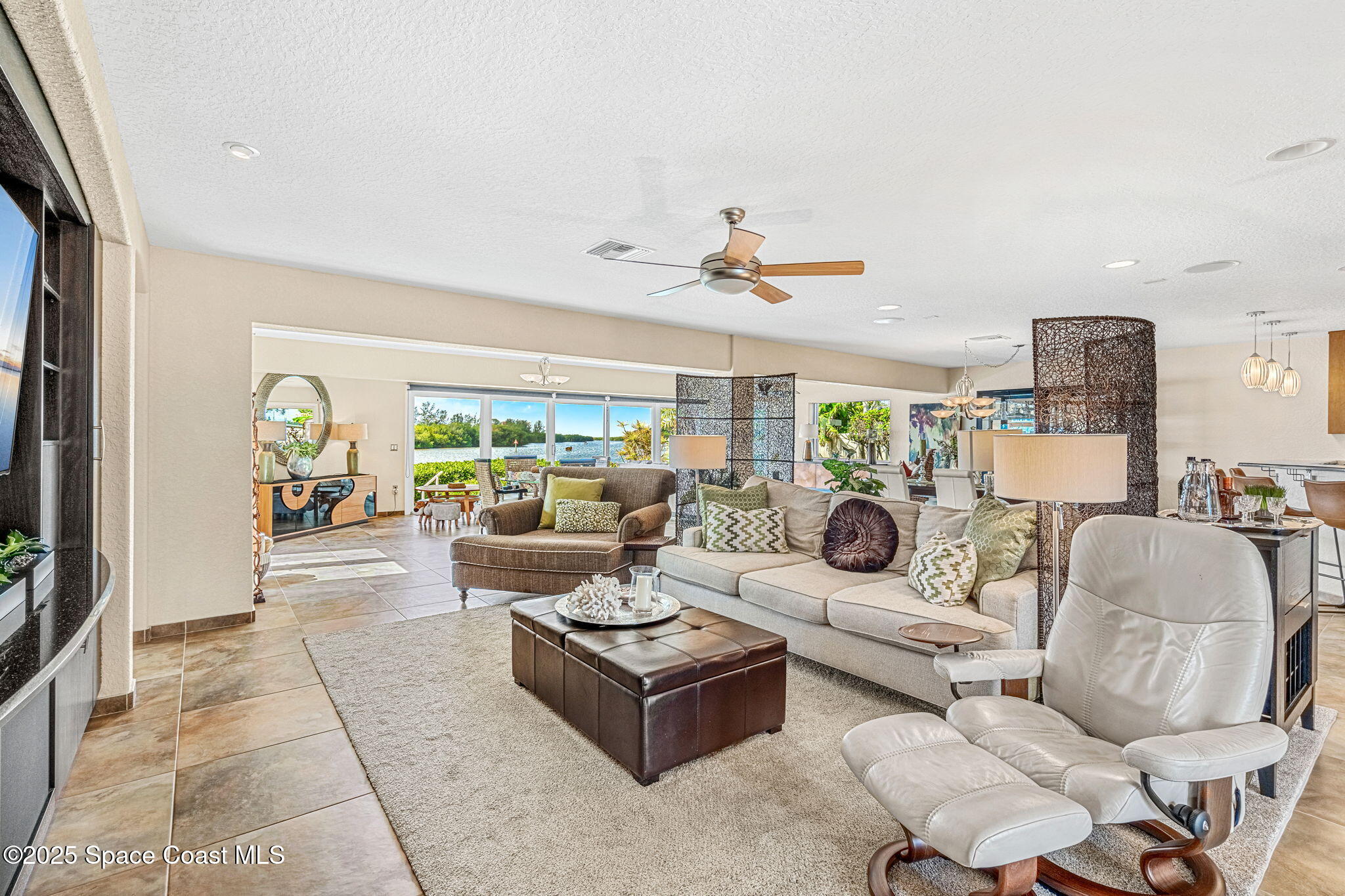 561 Capri Road Cocoa Beach, FL 32931 - Photo 9 of 82 20-web-or-mls-DSC08407-HDR