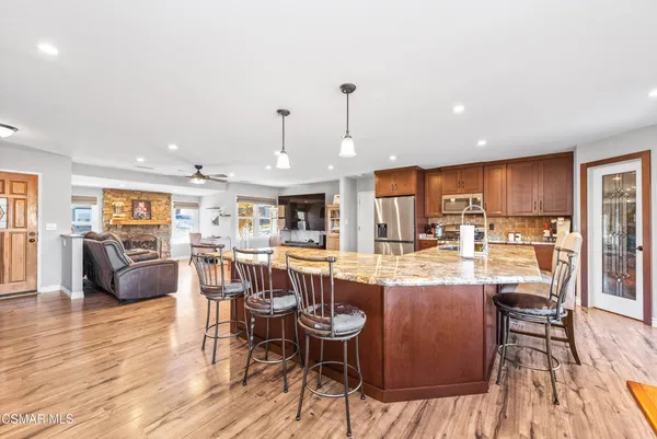 $1,129,000 | 683 Languid Lane, Simi Valley, CA 93065