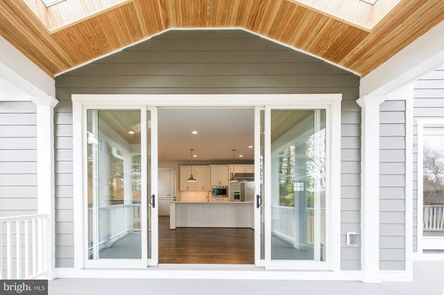 $1,850,000 | 8007 Kentbury Drive, Bethesda, MD 20814