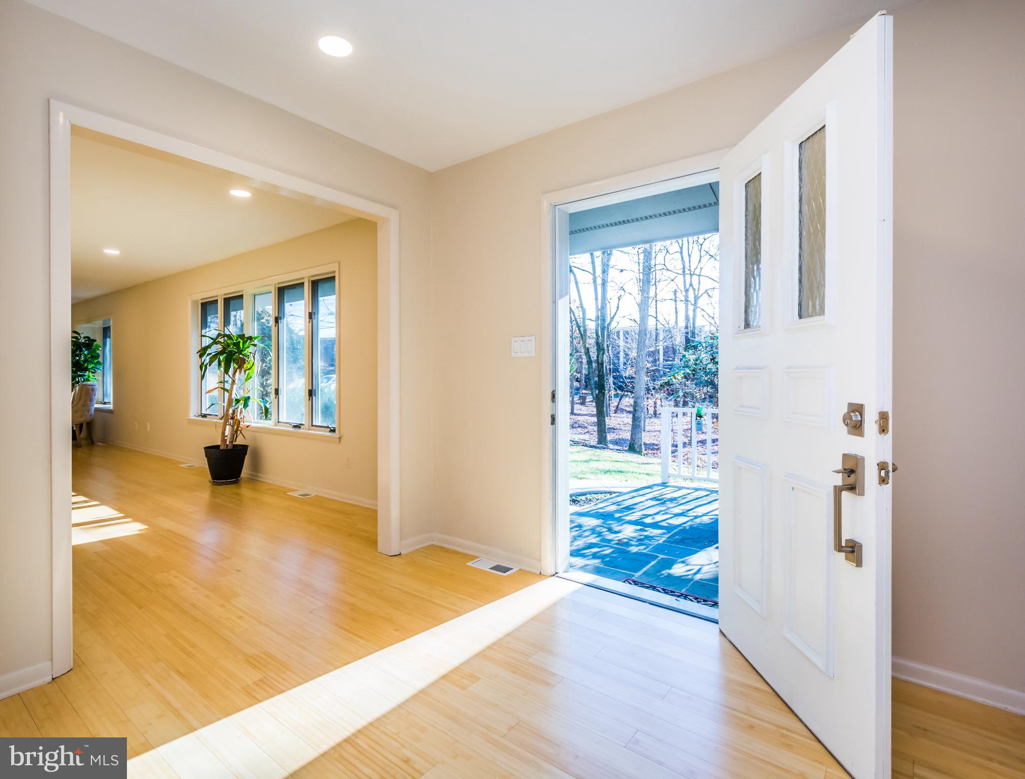4454 Columbia Road Ellicott City, MD 21042 - Photo 5 of 58 Gallery Image 5