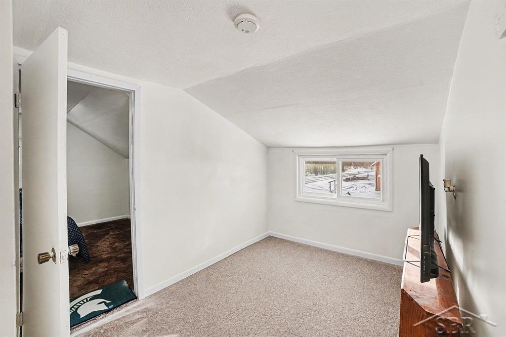 11851 North Crystal Road Vestaburg, MI 48891 - Photo 26 of 52