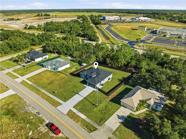 $419,900 | 2514 Sunniland Boulevard, Lehigh Acres, FL 33971