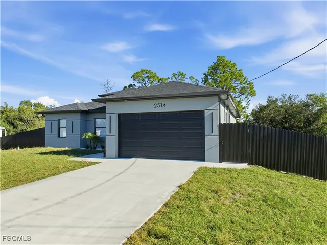 $419,900 | 2514 Sunniland Boulevard, Lehigh Acres, FL 33971