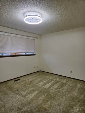 $265,000 | 798 Skyhawk Drive, Ontario, OR 97914