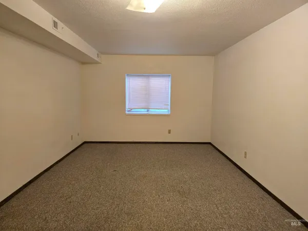 $265,000 | 798 Skyhawk Drive, Ontario, OR 97914