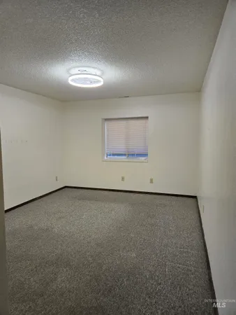 $265,000 | 798 Skyhawk Drive, Ontario, OR 97914