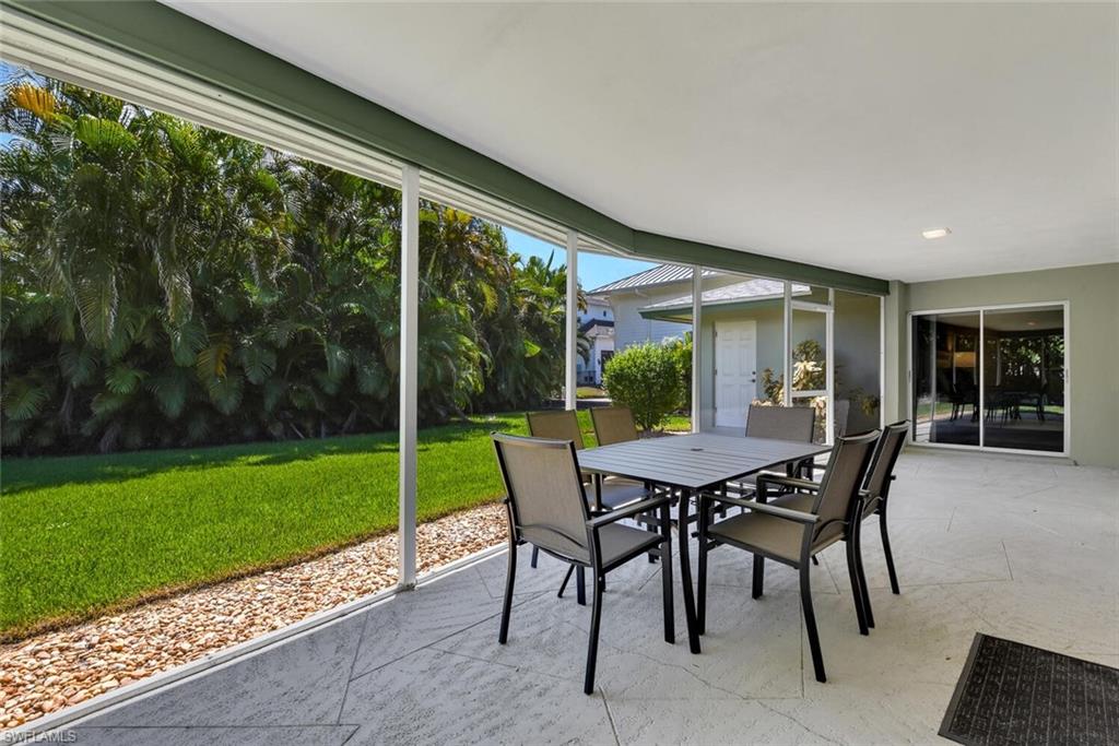 150 1st Avenue North Naples, FL 34102 - Photo 32 of 44 Gallery Image 32