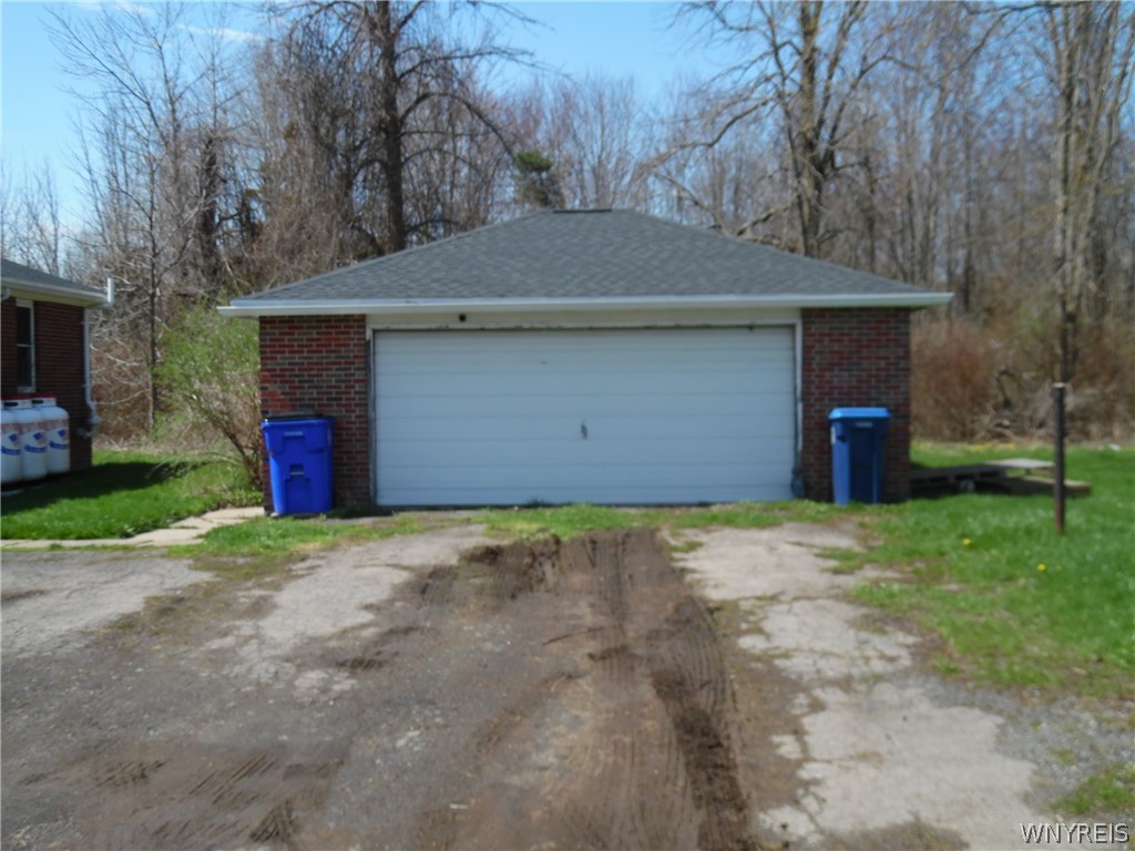 1691 Lake Road Porter, NY 14174 - Photo 14 of 15