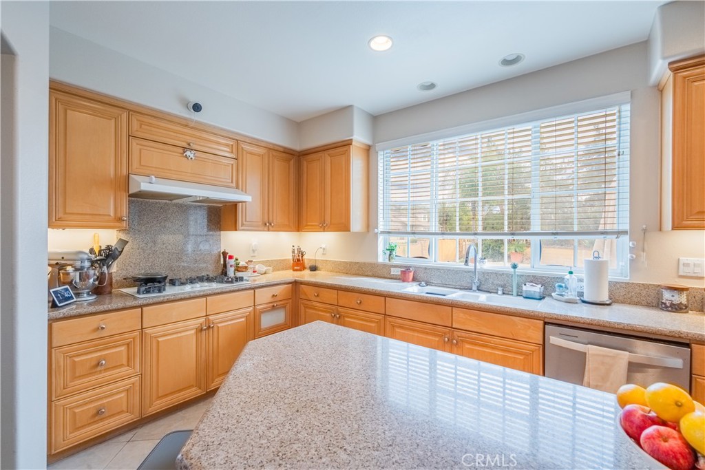 805 Silver Valley Trail Walnut, CA 91789 - Photo 15 of 35