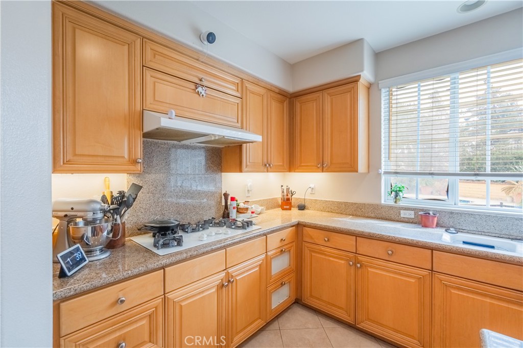 805 Silver Valley Trail Walnut, CA 91789 - Photo 16 of 35