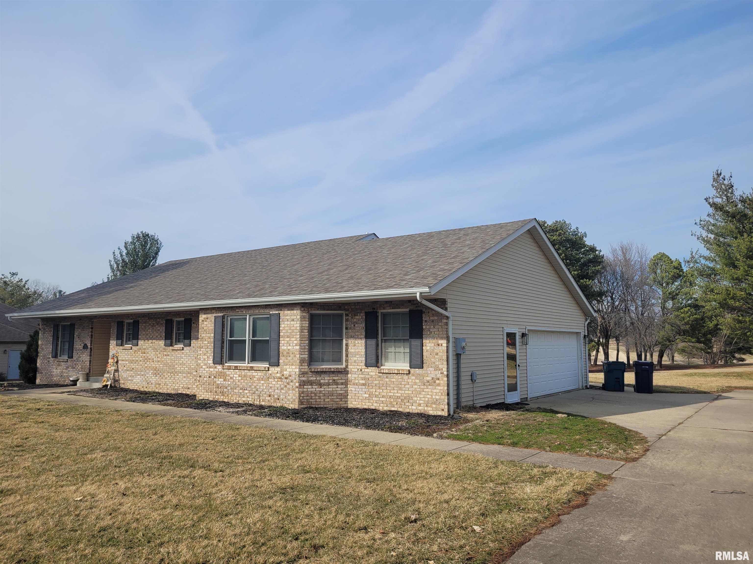 34 Country Club Road Mount Vernon, IL 62864 - Photo 8 of 28 Gallery Image 8