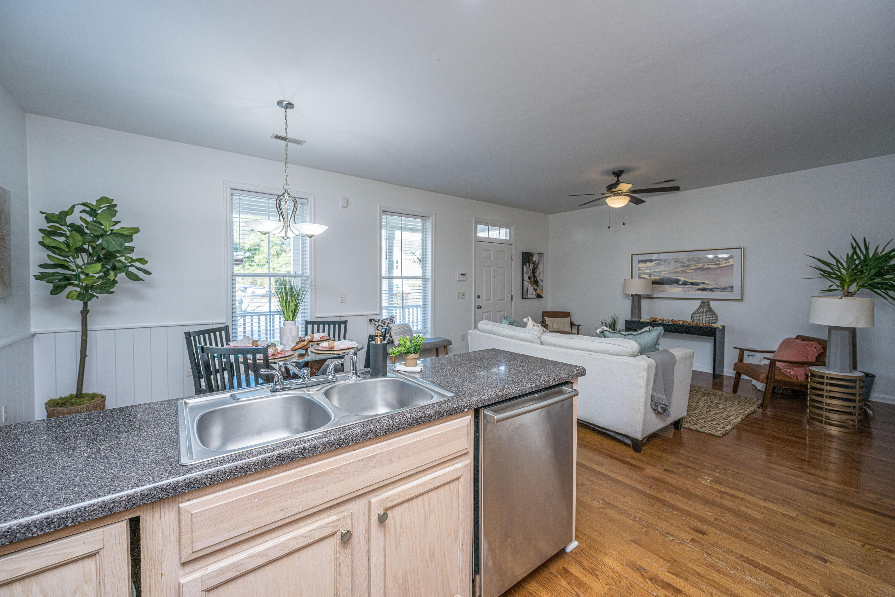 870 Sedge Court Charleston, SC 29412 - Photo 11 of 35 Kitchen toward porch