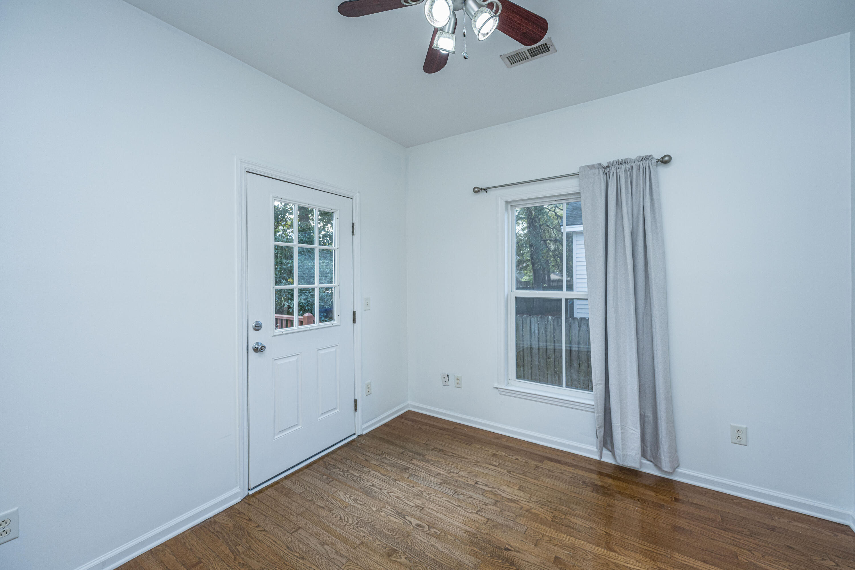 870 Sedge Court Charleston, SC 29412 - Photo 24 of 35 Guest 2 also