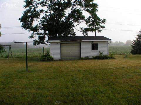 4854 Barnes Road Millington, MI 48746 - Photo 3 of 5 20166260-2.JPG