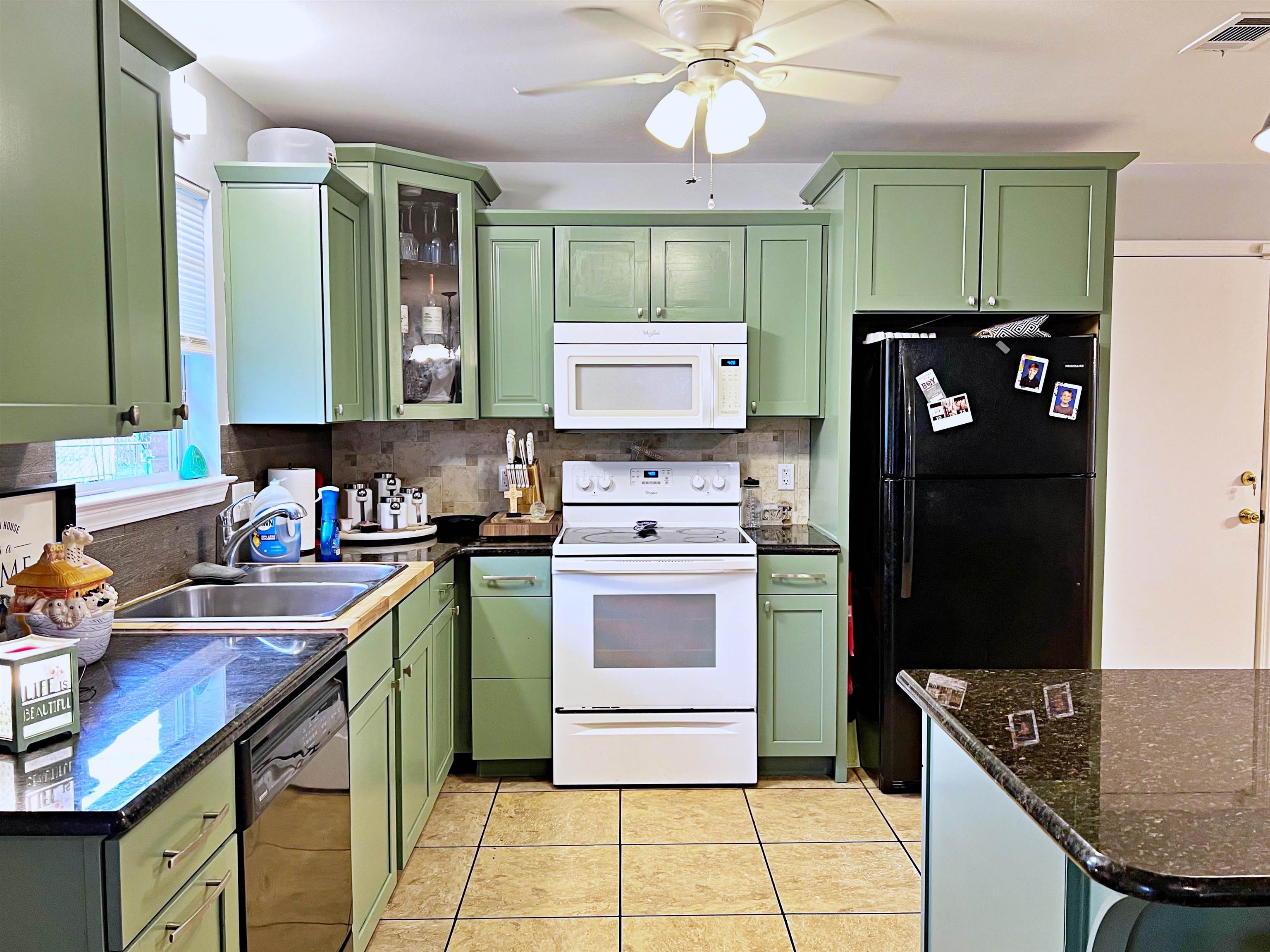 25125 Olive Street Elberta, AL 36530 - Photo 11 of 32 Kitchen
