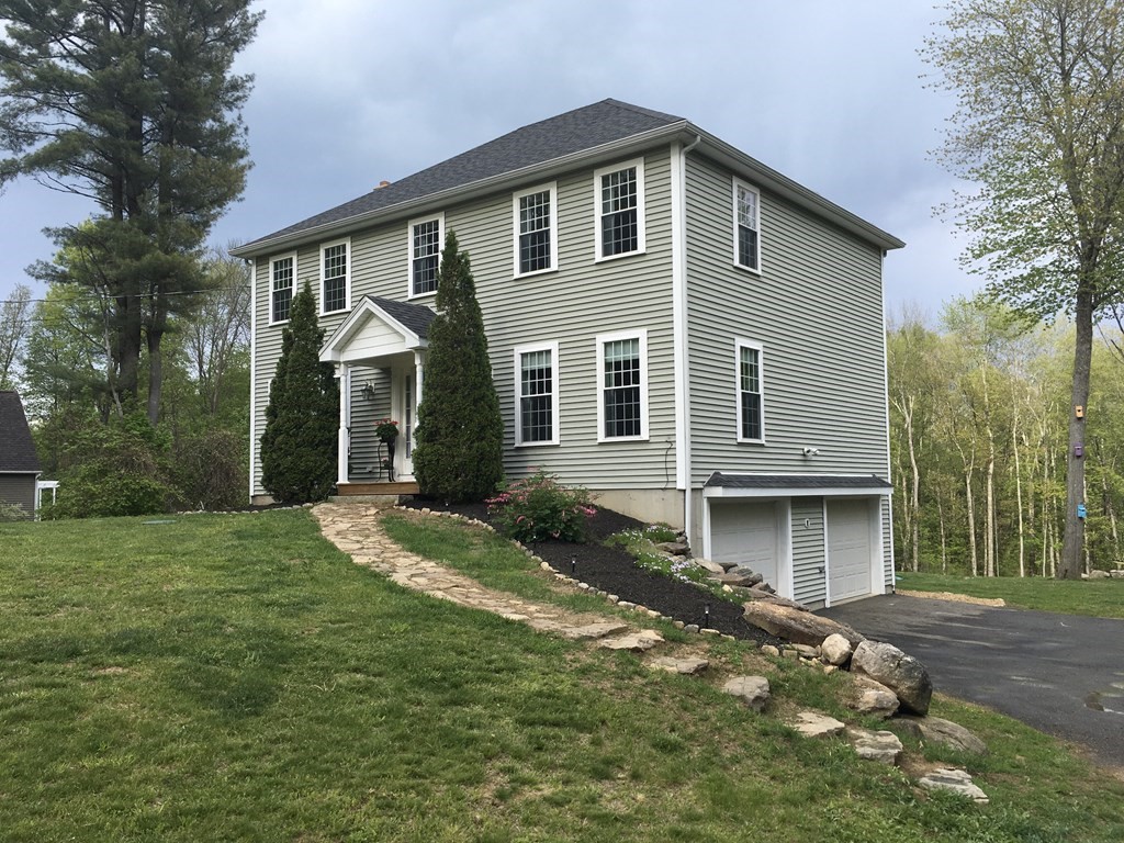 36 Ryan Road North Brookfield, MA 01535 - Photo 2 of 28 Gallery Image 2
