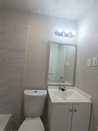 $895 | 3335 Tuam Street, Unit 2, Houston, TX 77004