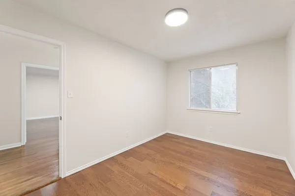 $2,095 | 7707 Montaque Drive, Austin, TX 78729