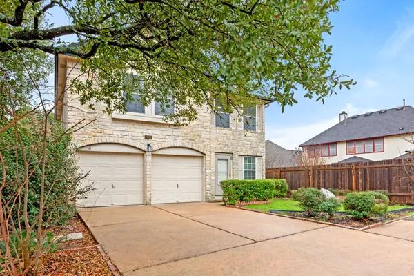 $2,095 | 7707 Montaque Drive, Austin, TX 78729