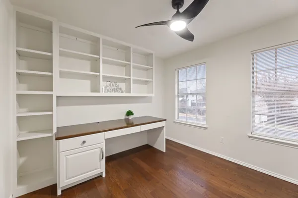 $2,095 | 7707 Montaque Drive, Austin, TX 78729