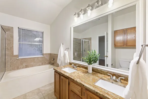 $2,095 | 7707 Montaque Drive, Austin, TX 78729