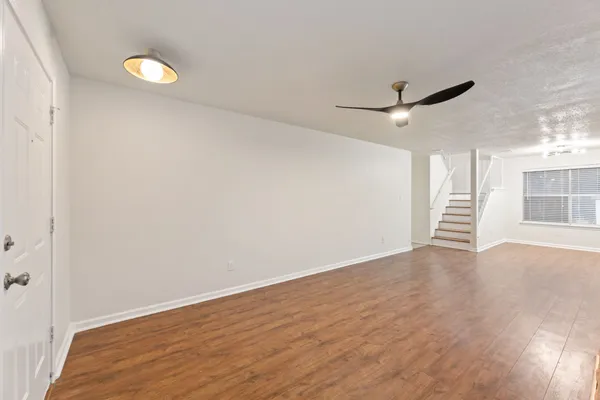 $2,095 | 7707 Montaque Drive, Austin, TX 78729