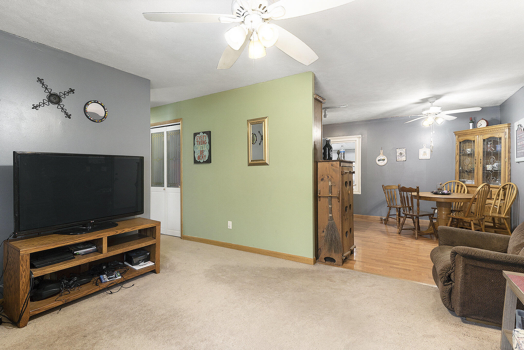 1185 Sherwood Road Muskegon, MI 49441 - Photo 4 of 22 004_dsc01918_322