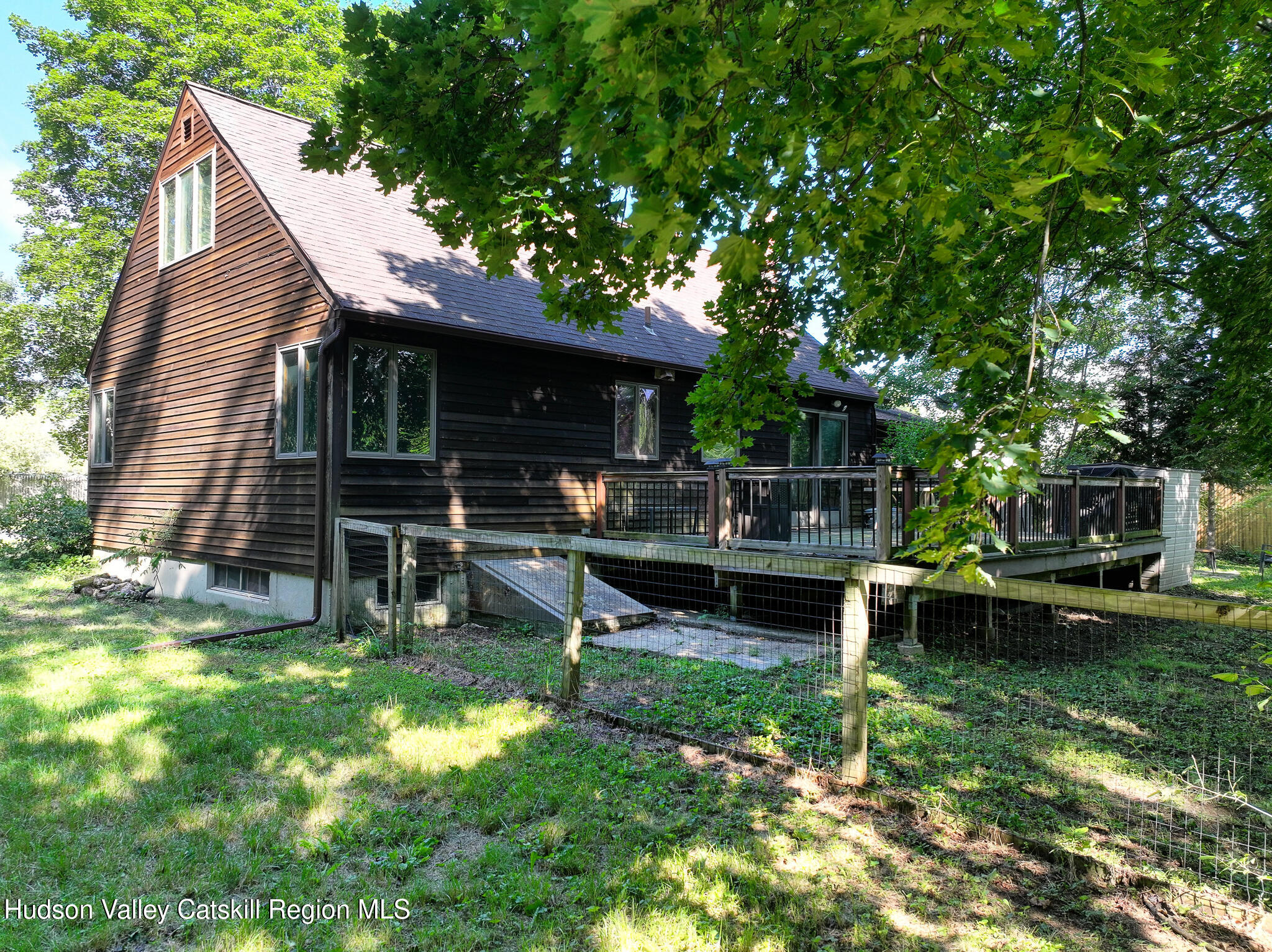 13 Hewlett Road Red Hook, NY 12571 - Photo 38 of 46 Side13hewlett-22