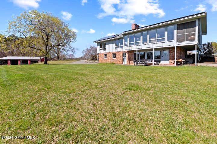 2830 West Old State Road Guilderland, NY 12303 - Photo 2 of 37 Barn included!