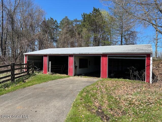 2830 West Old State Road Guilderland, NY 12303 - Photo 31 of 37 4 Stall Barn