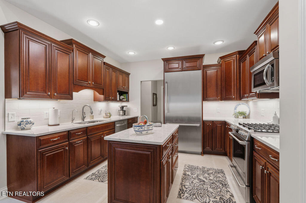 306 Inagehi Lane Loudon, TN 37774 - Photo 19 of 50 DSC04315