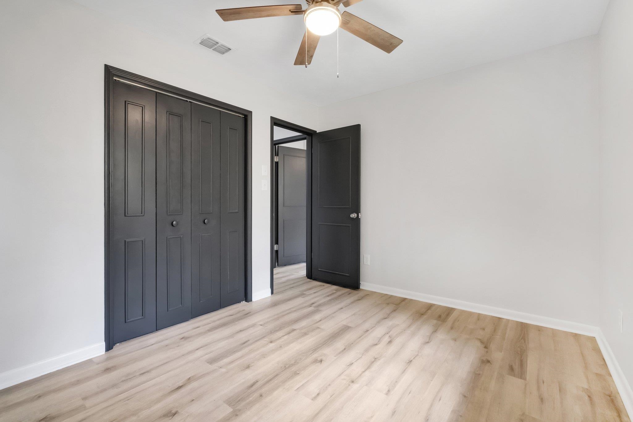 2316 Jim Lee Road Tallahassee, FL 32301 - Photo 8 of 42 Gallery Image 8