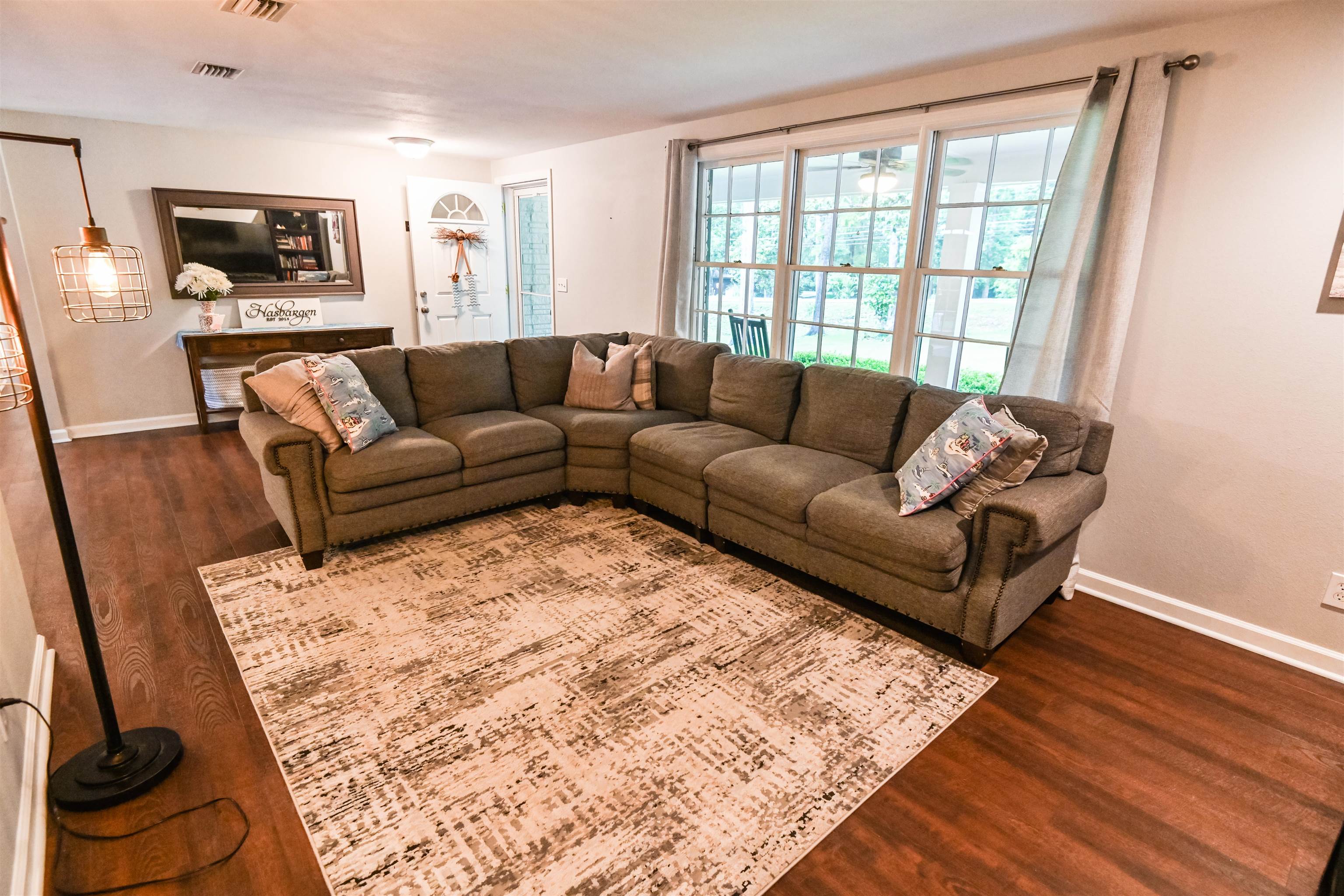 406 Timberlane Road Tallahassee, FL 32312 - Photo 8 of 36 Gallery Image 8
