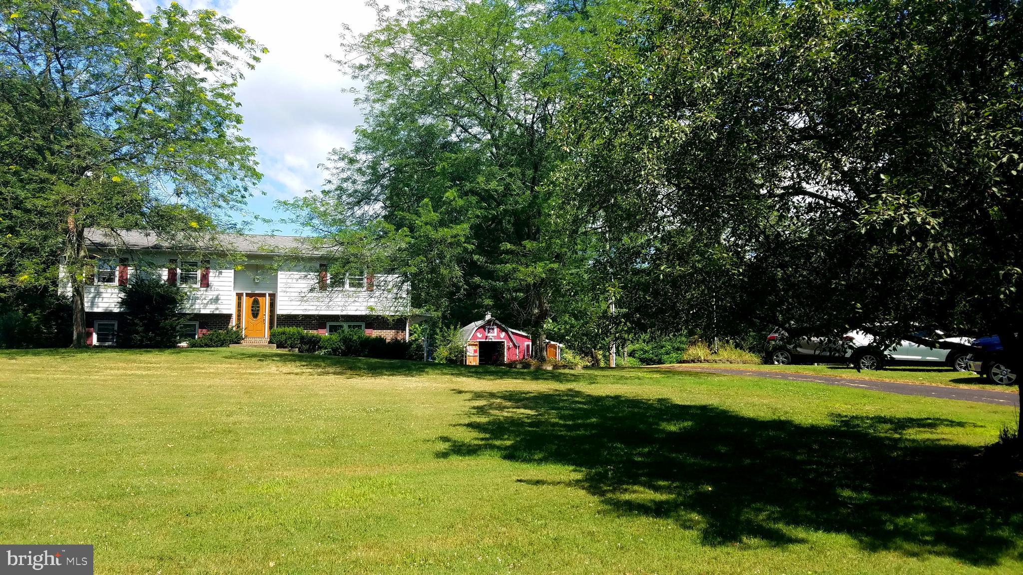 526 Springfield Road Newville, PA 17241 - Photo 3 of 24 Gallery Image 3