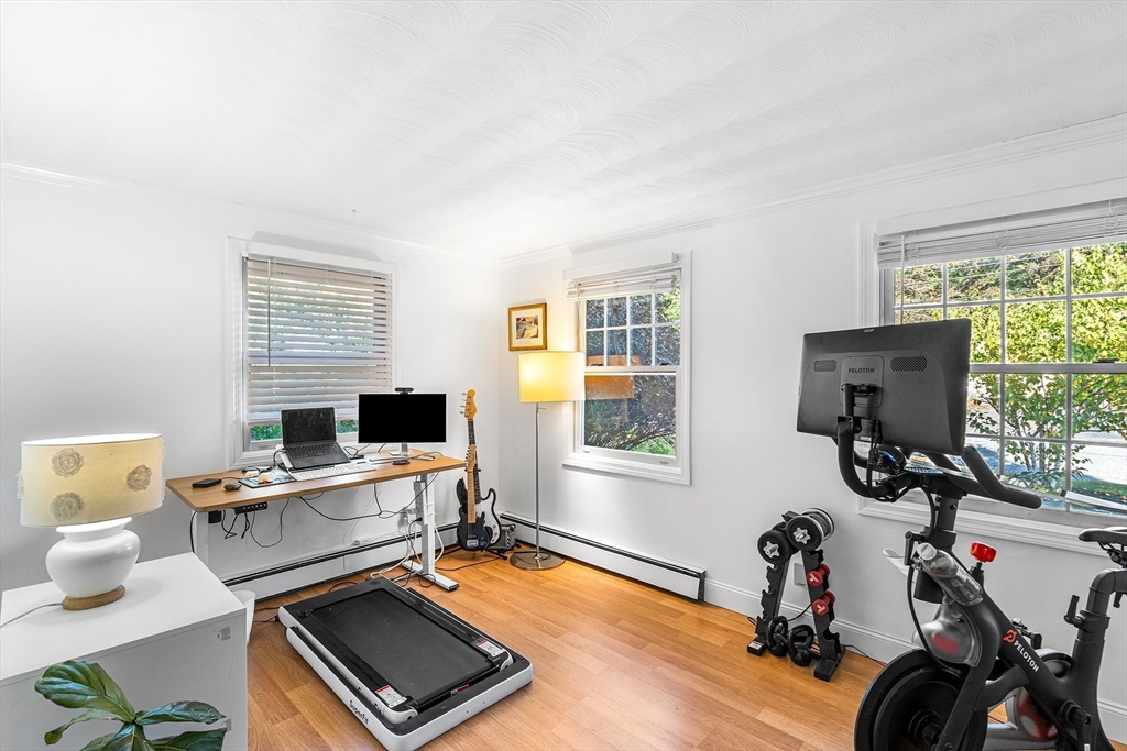 14 Francine Road Framingham, MA 01701 - Photo 11 of 33